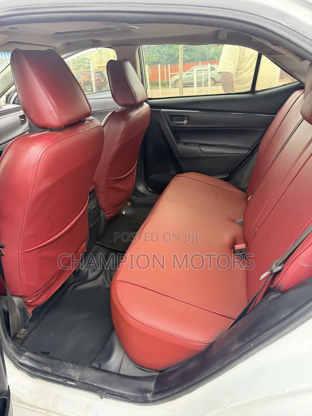 Toyota Corolla 2014 White