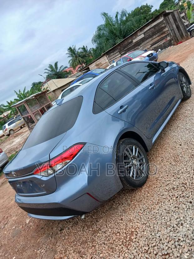 Toyota Corolla 2020 Blue