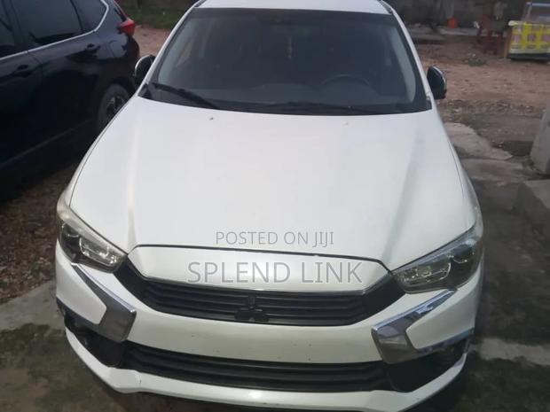 Mitsubishi Outlander 2017 White