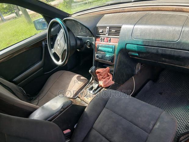 Mercedes-Benz C220 1995 Black