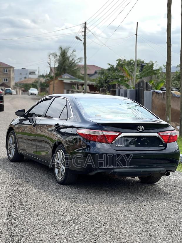 Toyota Camry SE 4dr Sedan (2.5L 4cyl 6A) 2017 Black