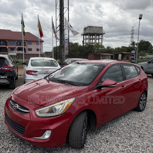 Hyundai Accent Sport Hatchback 2016 Red