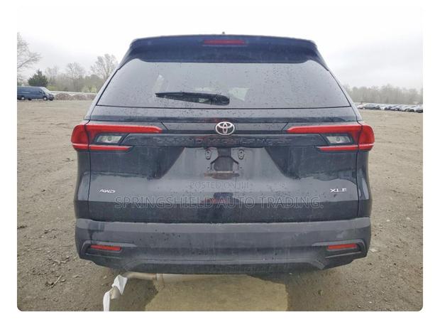Toyota Highlander 2024 Black