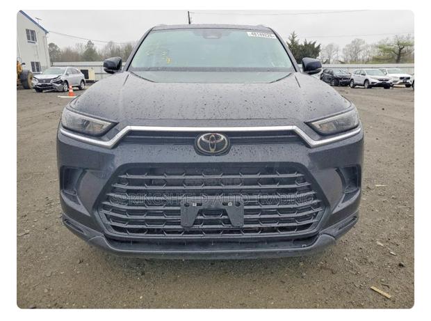 Toyota Highlander 2024 Black