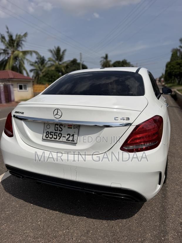 Mercedes-Benz C43 4Matic Sedan AWD (3.0L V6 9AM) 2017 White