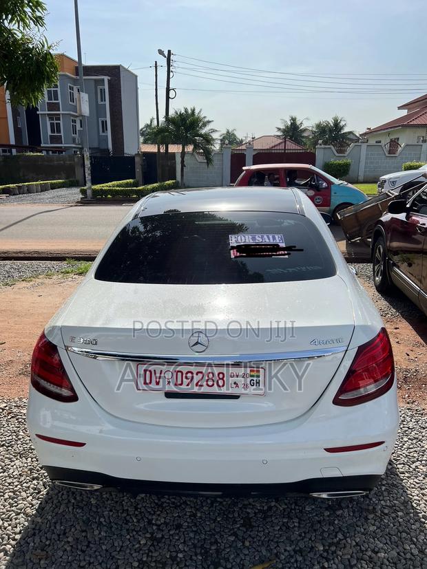 Mercedes-Benz E300 2019 White