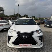 Toyota RAV4 SE 4dr SUV AWD (2.5L 4cyl 6A) 2018 White for sale
