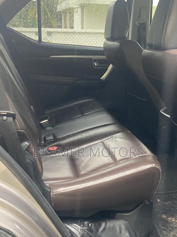 Toyota Fortuner 2.7 RWD 2021 Brown