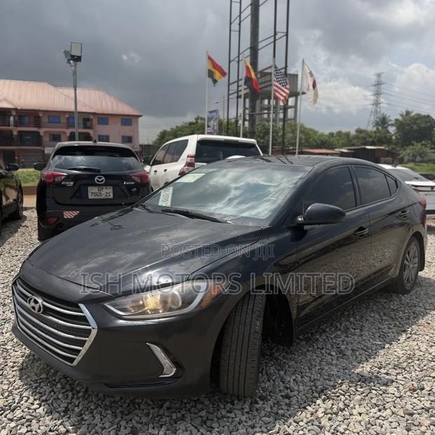 Hyundai Elantra Limited 2018 Black