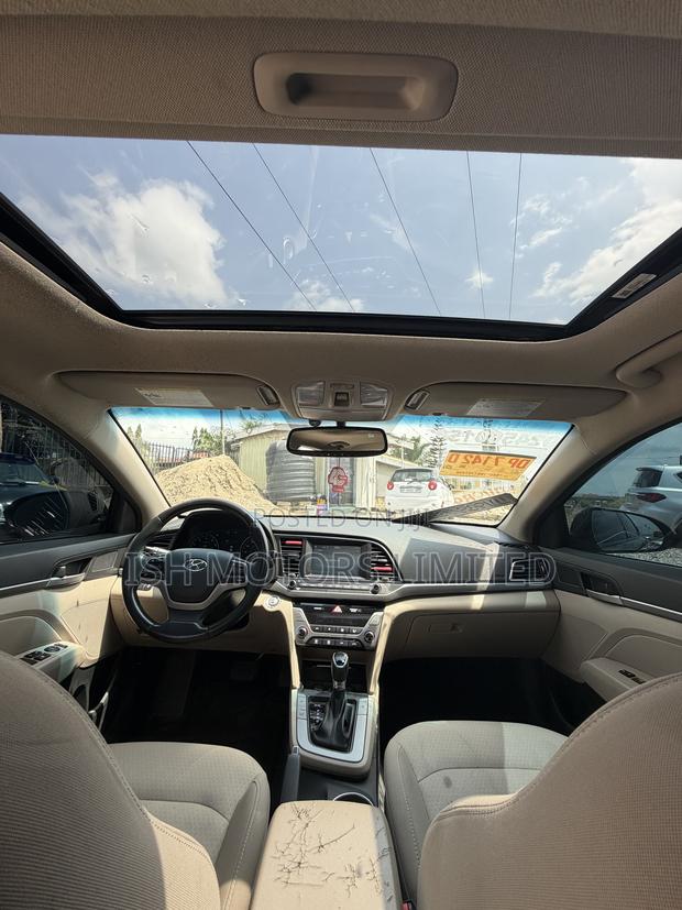 Hyundai Elantra Limited 2018 Black