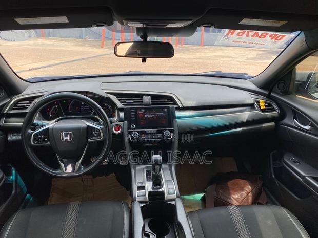 Honda Civic Sport Sedan 2019 Silver