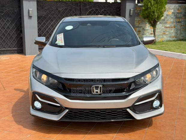 Honda Civic 2017 Silver