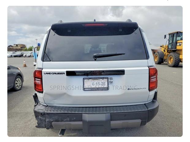 Toyota Land Cruiser 2026 White