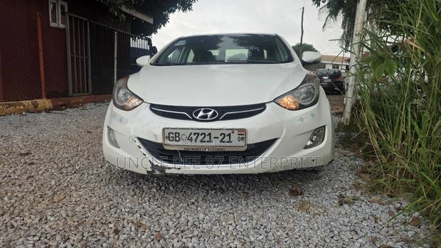 Hyundai Elantra 2014 White