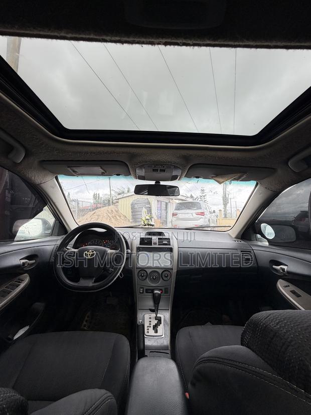 Toyota Corolla S Special Edition 4dr Sedan (1.8L 4cyl 4A) 2013 Gray