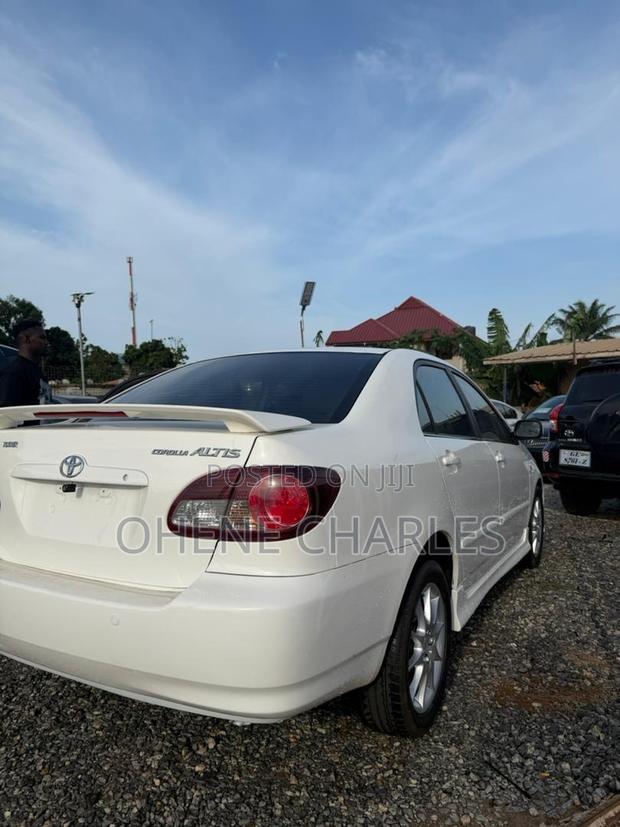 Toyota Corolla Altis 1.6 2007 White