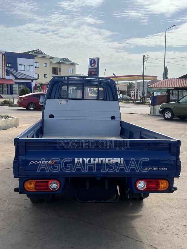 Hyundai Porter II 2016 Blue