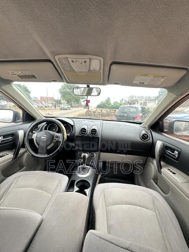 Nissan Rogue 2011 Gray