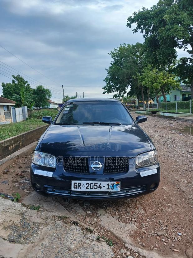 Nissan Sentra 2007 Black