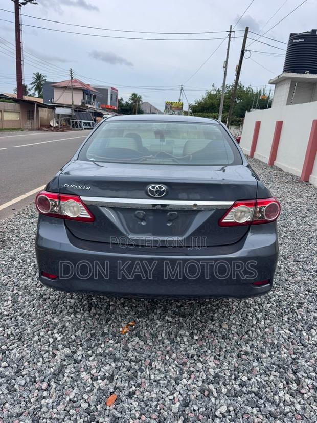 Toyota Corolla LE 4dr Sedan (1.8L 4cyl 4A) 2012 Blue