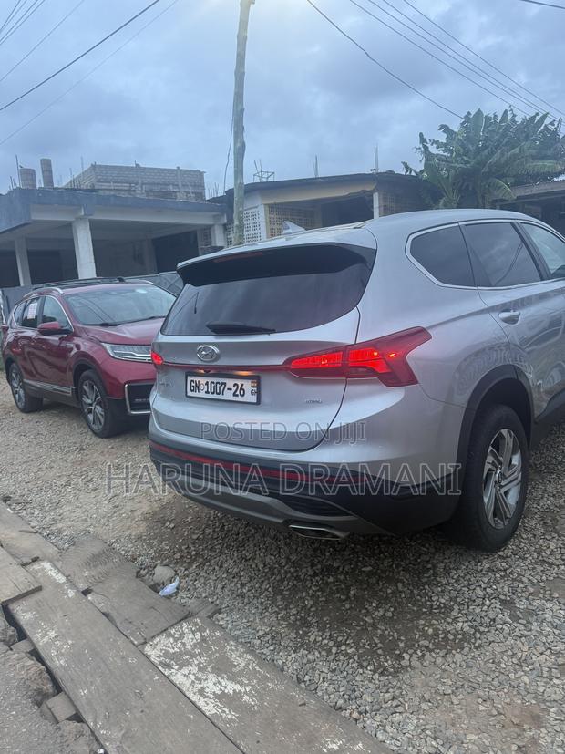 Hyundai Santa Fe SE 2.4 FWD 2020 Gray