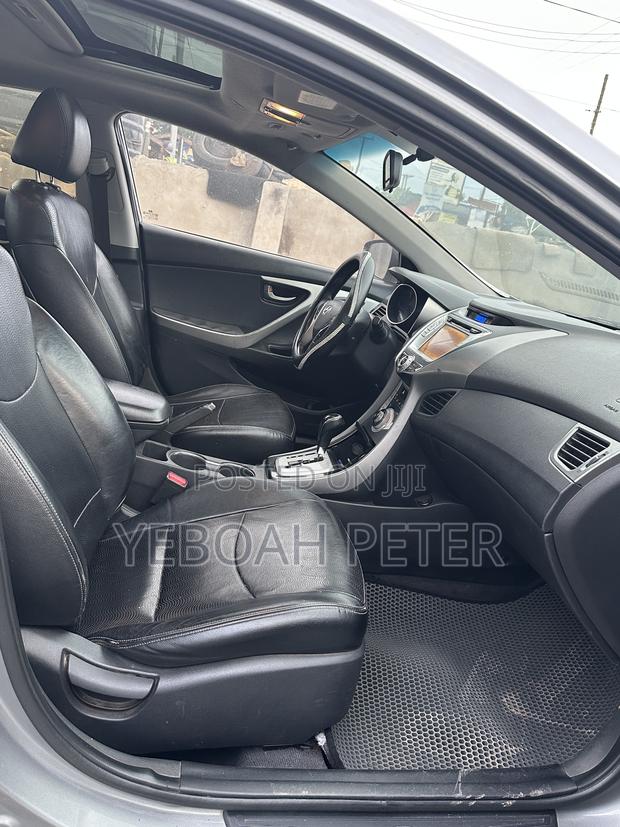 Hyundai Elantra 2013 Gray