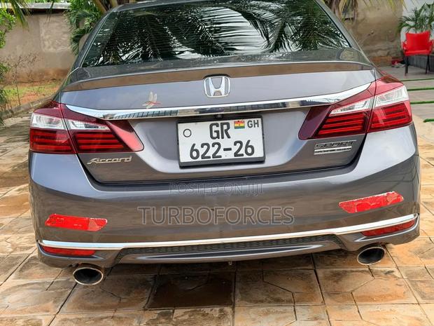 Honda Accord 2017 Gray