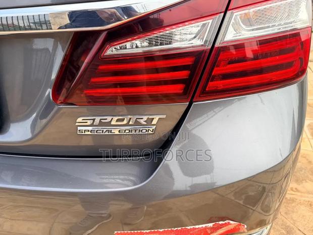 Honda Accord 2017 Gray