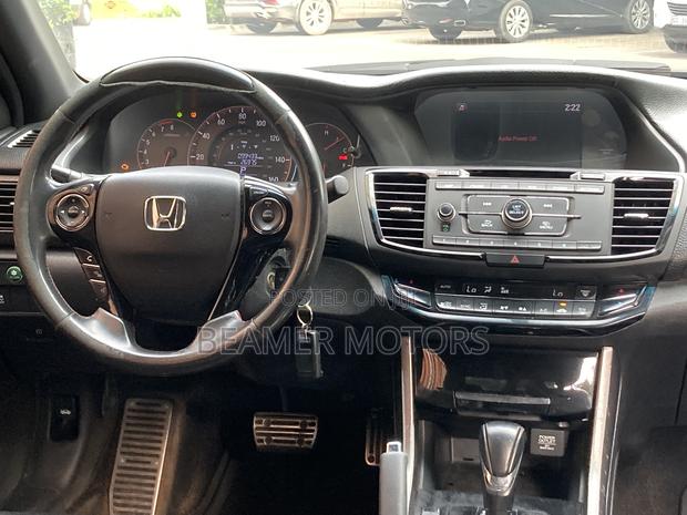Honda Accord Sport SE 4dr Sedan FWD (2.4L 4cyl 2A) 2017 Black