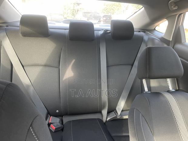 Honda Civic EX 4dr Sedan (2.0L 4cyl) 2017 Gray