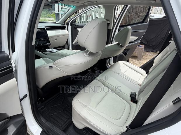 Hyundai Tucson XRT AWD 2025 White