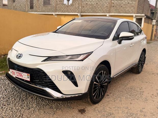 Toyota Venza Limited 2022 White