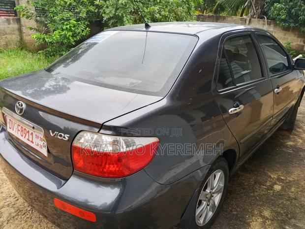 Toyota Vios 2010 Gray