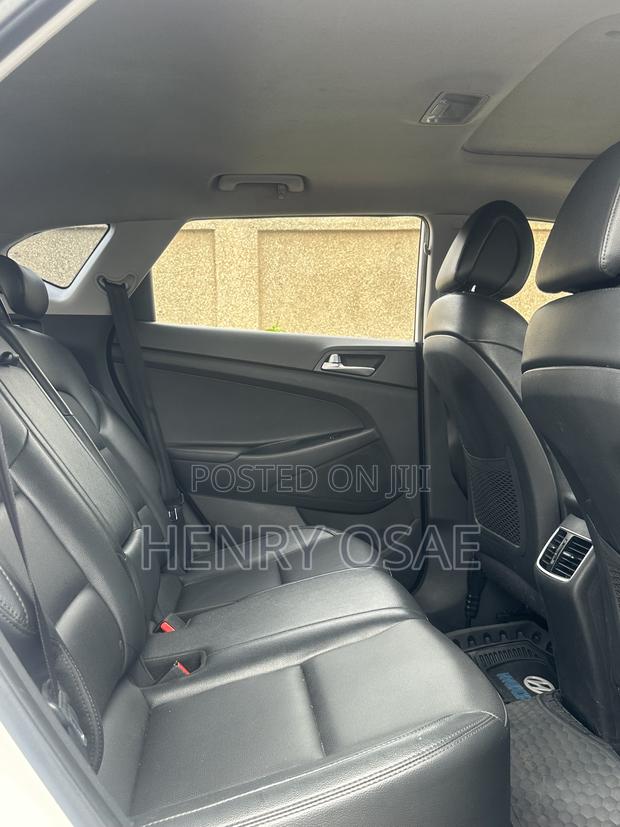 Hyundai Tucson 2018 White