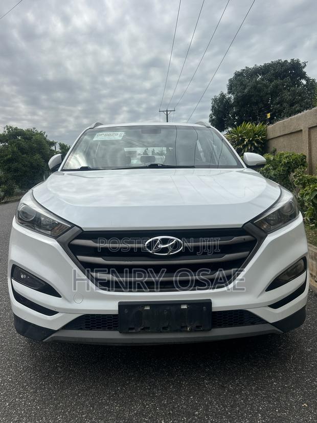 Hyundai Tucson 2018 White