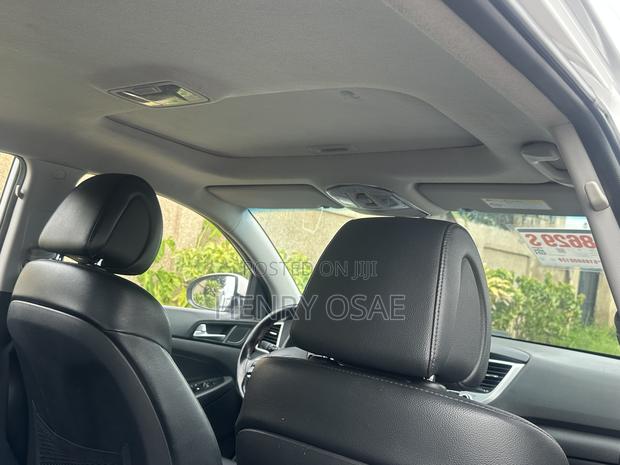 Hyundai Tucson 2018 White
