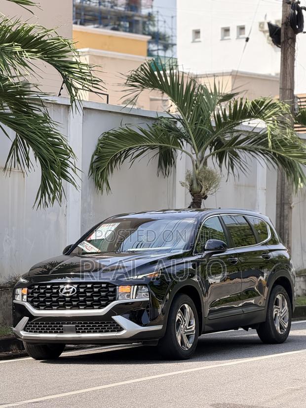 Hyundai Santa Fe 2022 Black