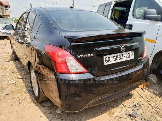 Nissan Versa 1.6 S Plus 4dr Sedan (1.6L 4cyl CVT) 2015 Black