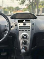 Toyota Yaris Base Hatchback 3dr 2010 Silver for sale