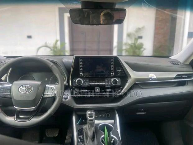 Toyota Highlander 2020 White