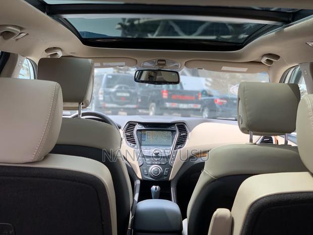 Hyundai Santa Fe Limited FWD 2016 Pearl