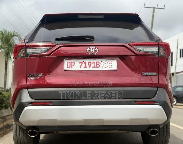 Toyota RAV4 Adventure 2019 Burgundy