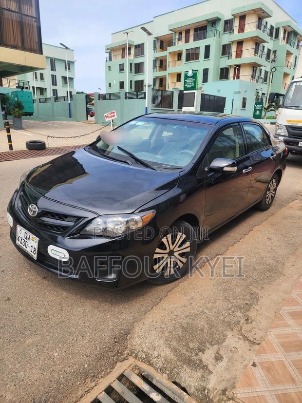 Toyota Corolla LE 4dr Sedan (1.8L 4cyl 4A) 2012 Black