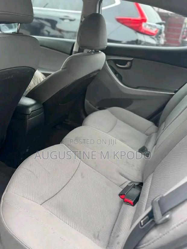 Hyundai Elantra 2013 Silver