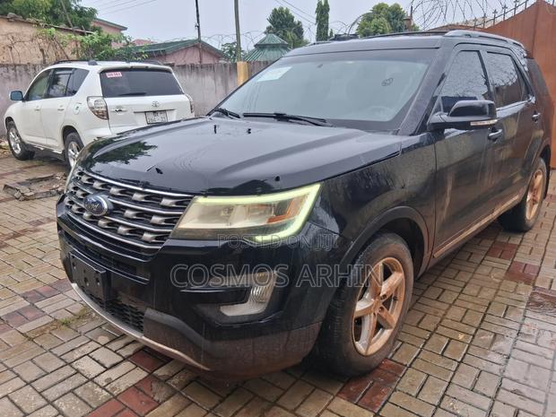 Ford Explorer 2017 Black