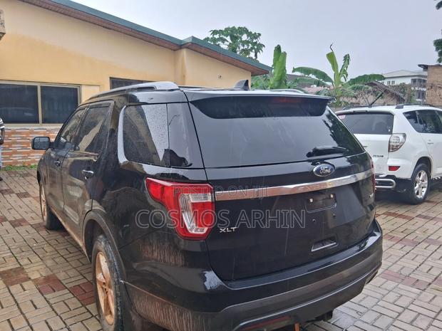 Ford Explorer 2017 Black