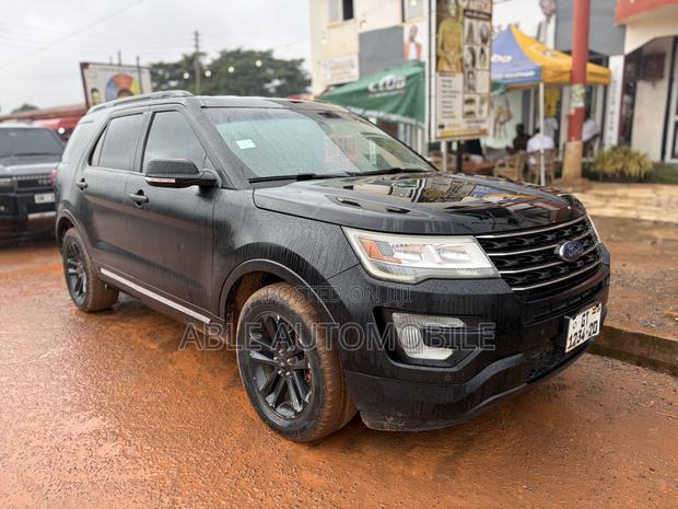 Ford Explorer Base 4dr 4x4 (2.3L 4cyl 6A) 2017 Black
