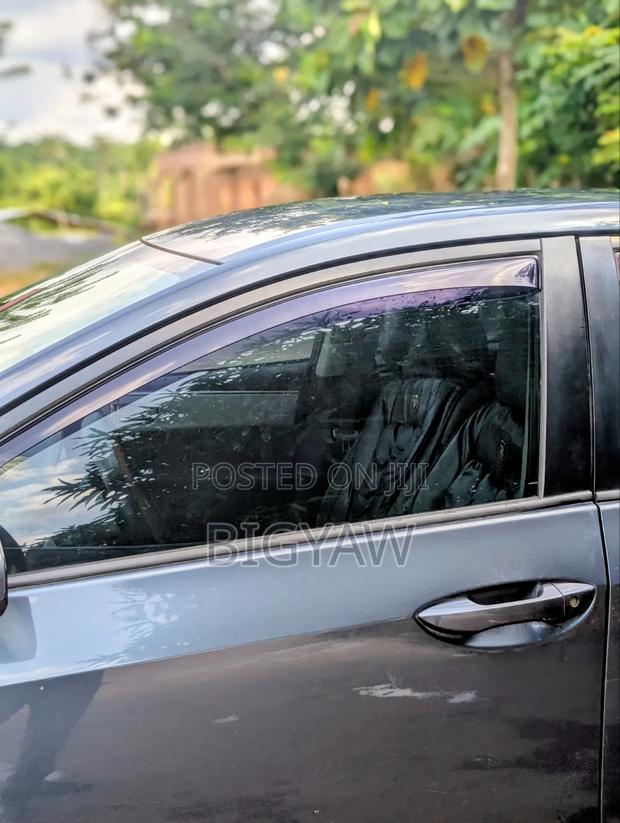 Toyota Corolla 2015 Gray
