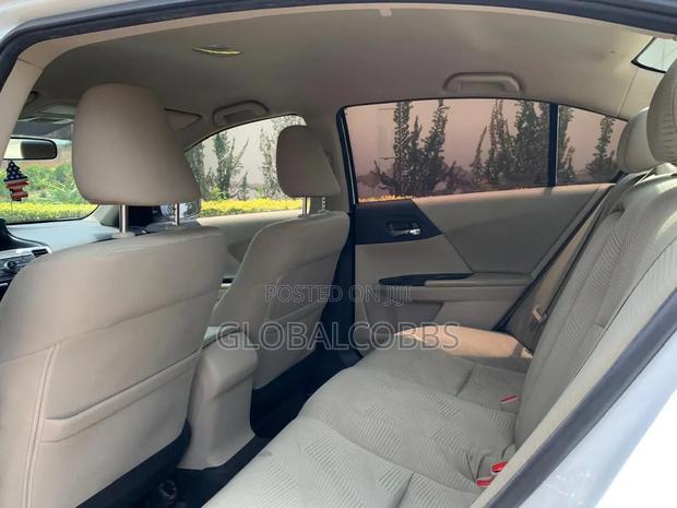 Honda Accord 2017 White
