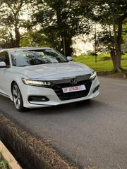 Honda Accord Touring 2.0T 2018 White for sale